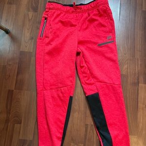 NWOT! Red and black Russle sweat pants size XL (14-16)
